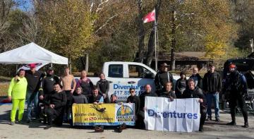 Participants of 2021 Bennett Spring Stream Team Clean-up posed for group photo